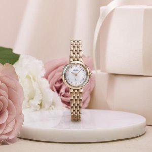 画像7: SEIKO[セイコー]  LUKIA[ルキア] SSWA004　LUKIA Grow（ルキア グロウ）  クオーツ  LUKIA Grow Holiday Season限定    国内限定400本   レディースモデル　正規品