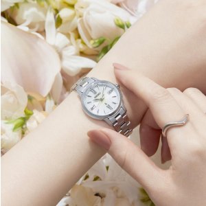 画像2: SEIKO[セイコー]  LUKIA[ルキア] SSVW205　LUKIA Grow（ルキア グロウ）    ソーラー電波時計　レディースモデル　正規品 (2)